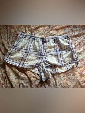 aerie Plaid Sleep Shorts in White and Light Purple